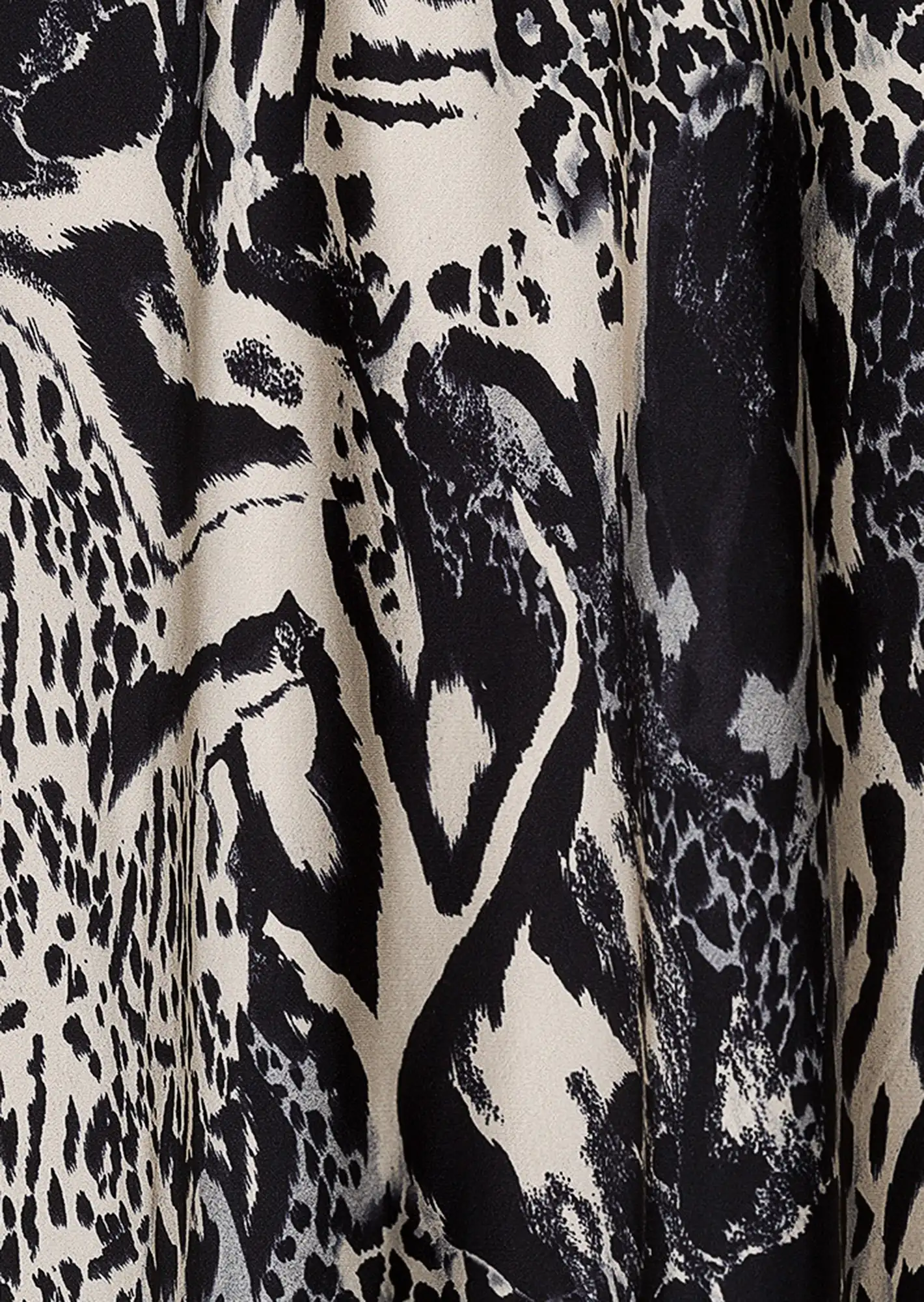 Rock im Animalprint, schwarz-offwhite