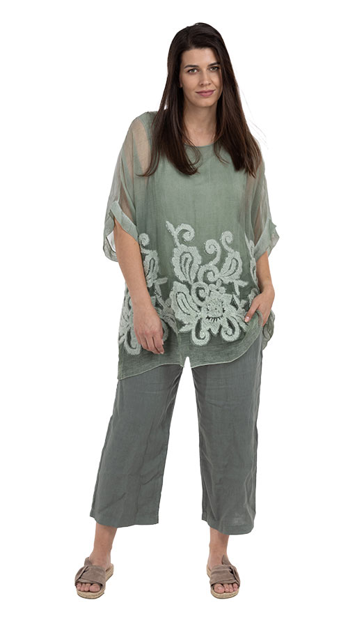 Allover khaki