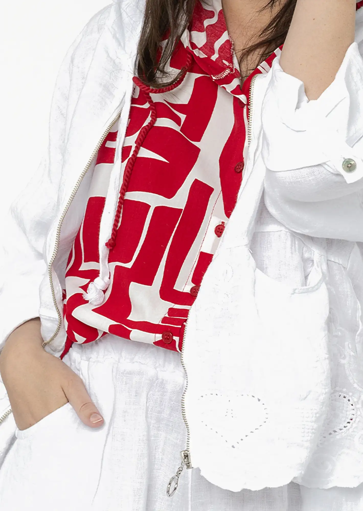 Leinenjacke mit Stickerei, weiß
