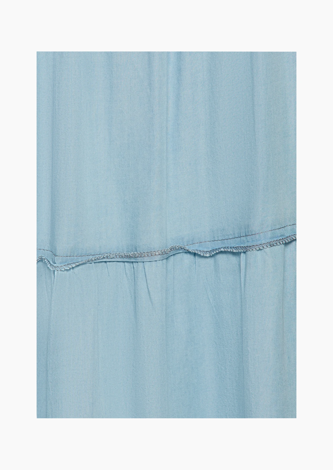 Rock mit Ziernähten, light blue denim