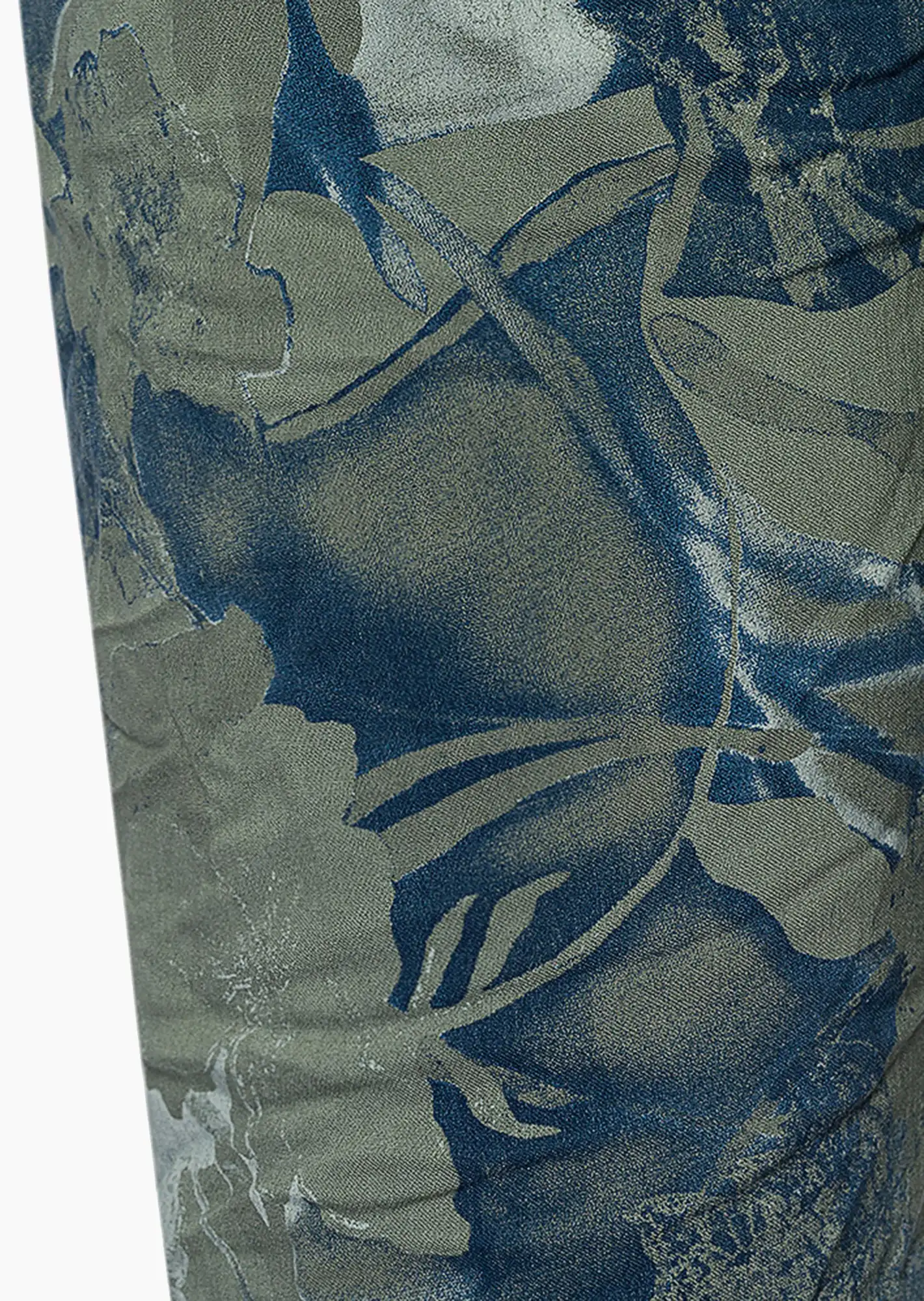Joggpants im Alloverprint, oliv