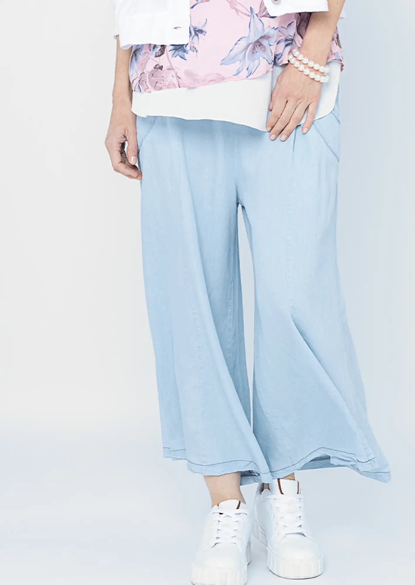 Culotte, light blue denim