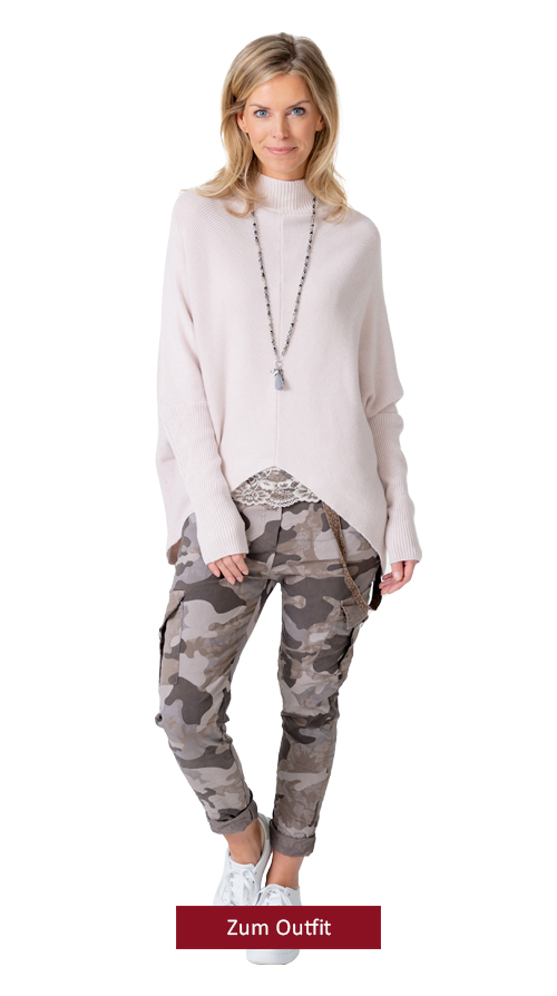 Outfit " Joggpant Camouflage, taupe"
